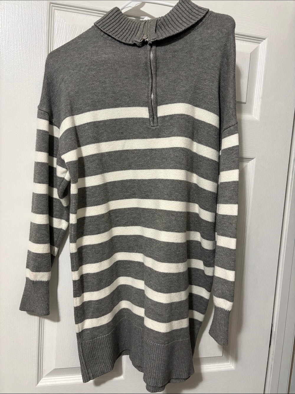 Primark Women’s Grey and White Striped Half-Zip Sweater